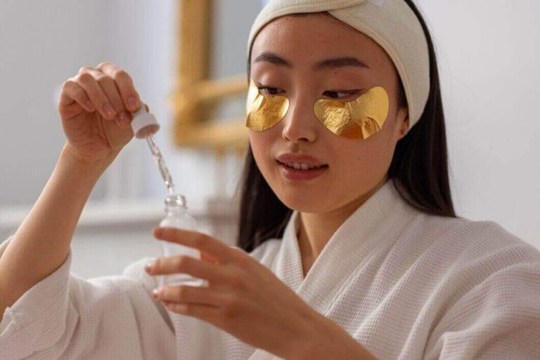 Read more about the article The Secret of the Blue Lotus: Nature Meets Science